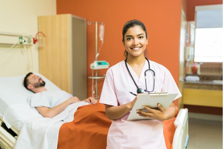 How to Choose the Right Trained Nurse for Home Care in Kolkata
